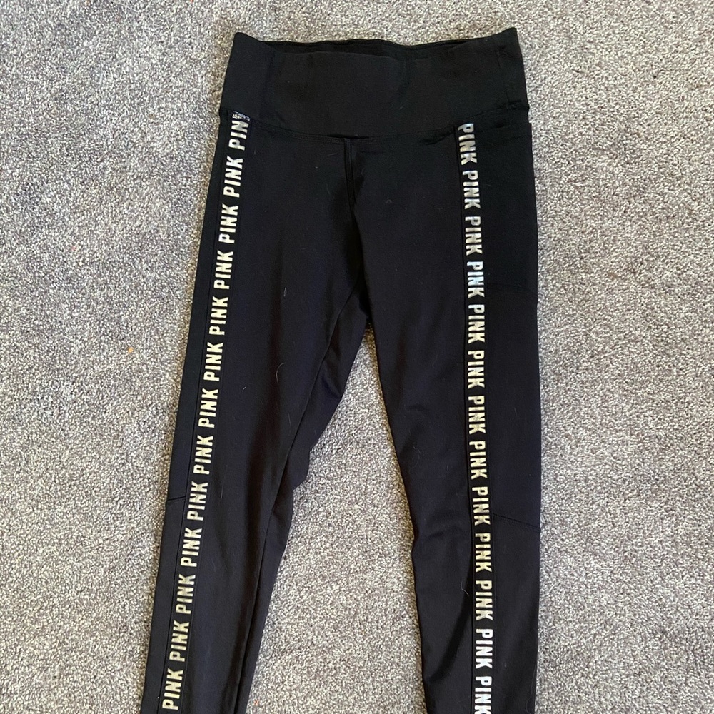 Pink leggings size extra small worn twice.